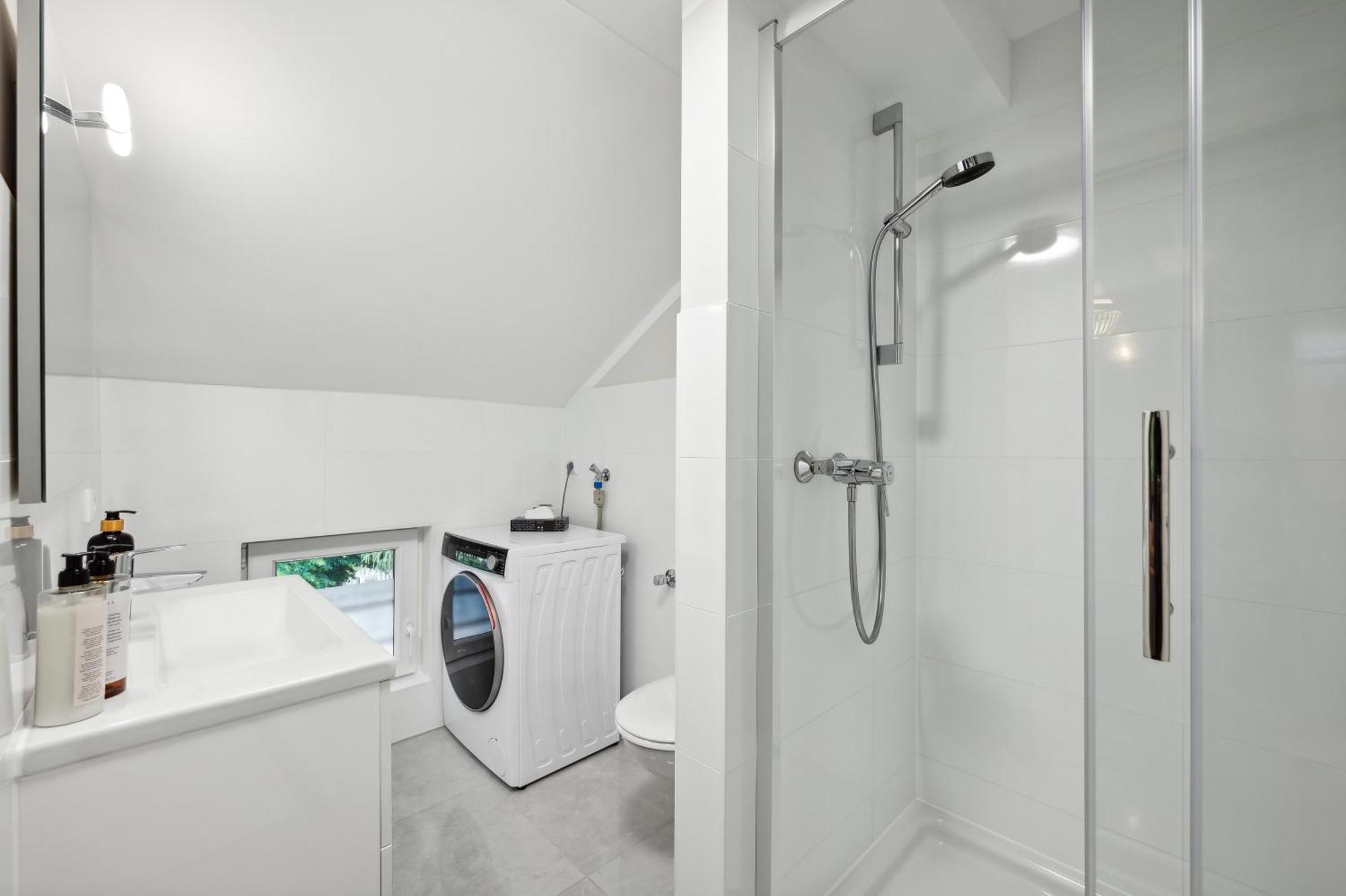 Altstadt Apartment Am Wasser Mit Parkplatz Und Grossem Garten バート・クロイツナハ エクステリア 写真