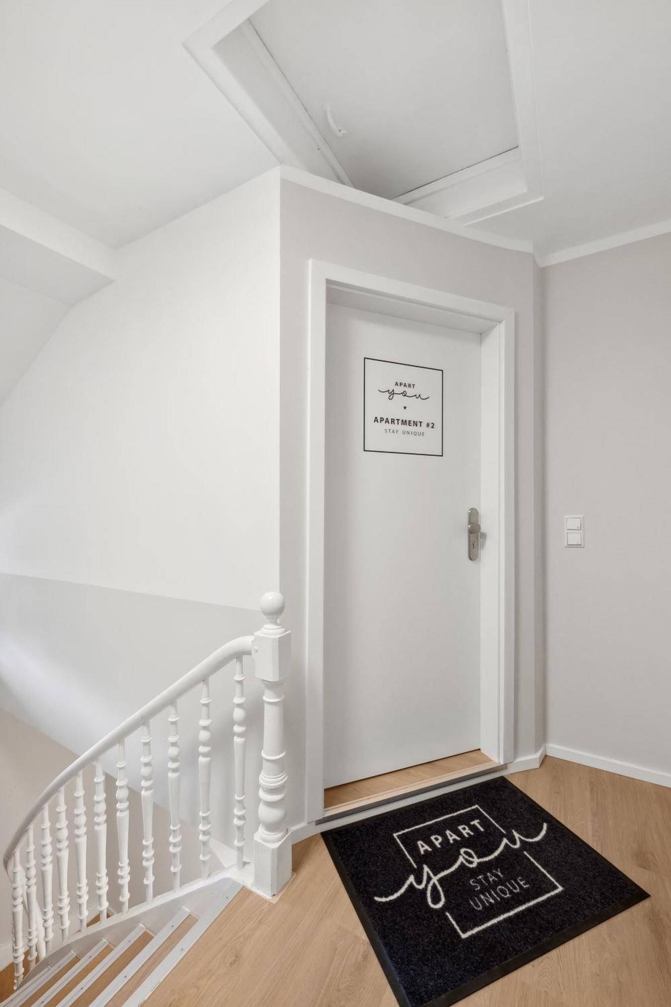 Altstadt Apartment Am Wasser Mit Parkplatz Und Grossem Garten バート・クロイツナハ エクステリア 写真